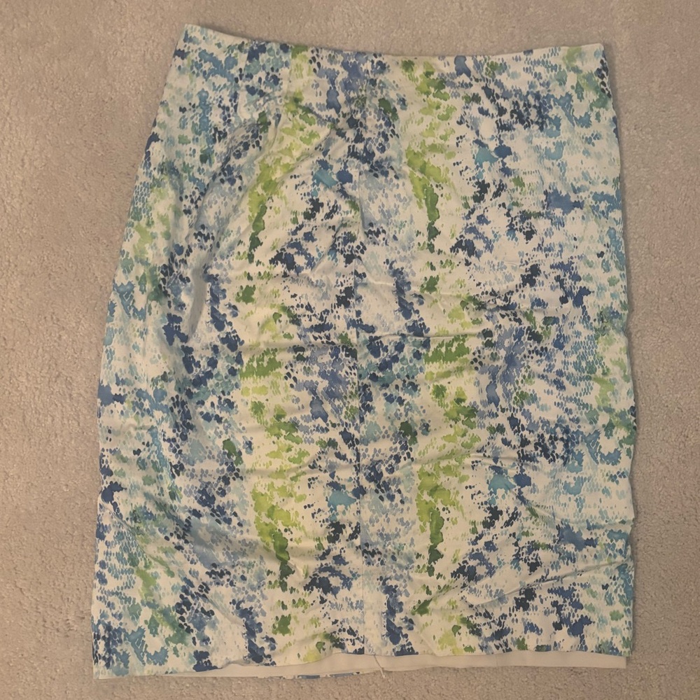 Ann Taylor pencil skirt size 4